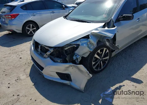 2016 Nissan Altima 2.5 Sr z USA, uszkodzony, nr VIN 1N4AL3AP6GC274682